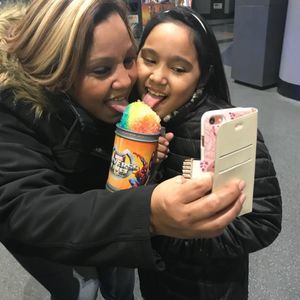 Meet your Posher, Elias